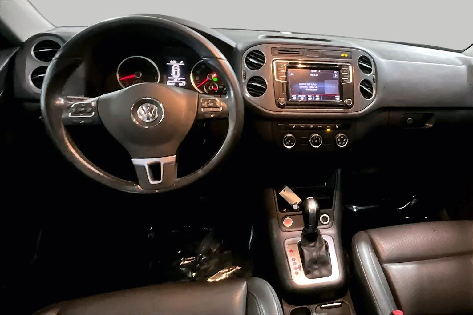 Used 2017 Deep Black Pearl Volkswagen S image 15