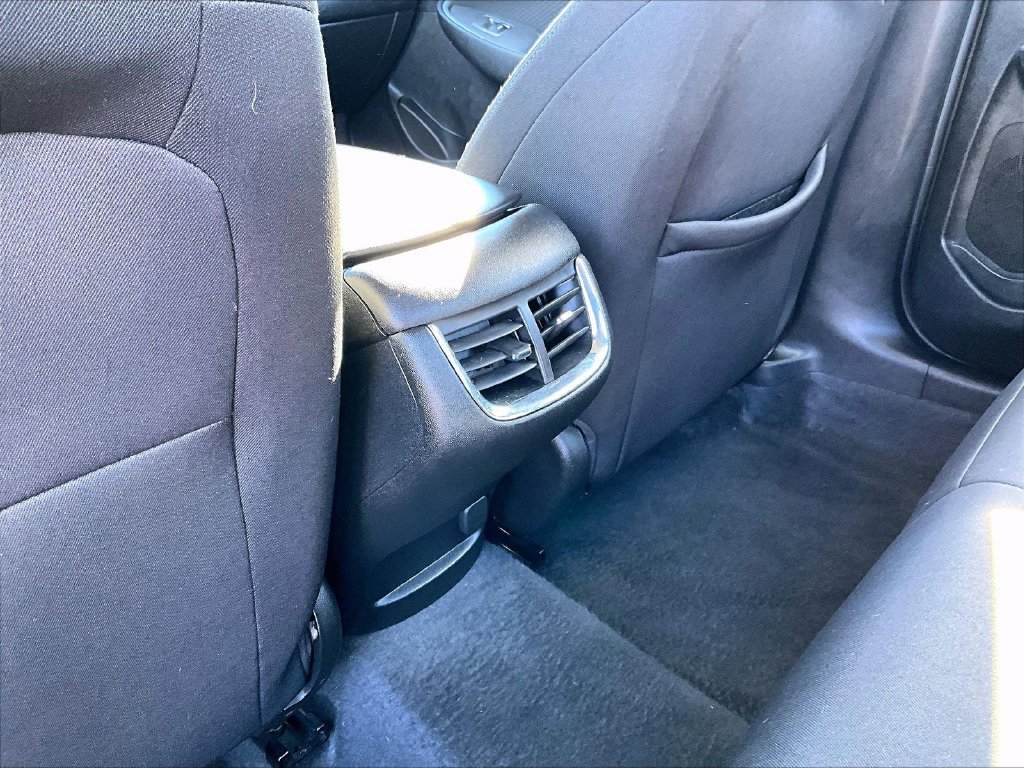 Used 2025 Gray Chevrolet LT image 26