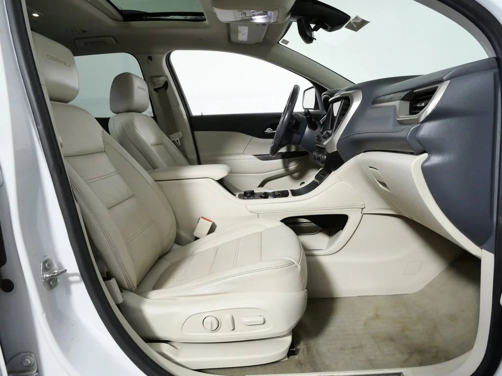 Used 2020 White GMC Denali image 7