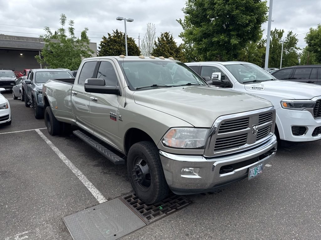 2010 RAM 3500 SLT 4X4 Crew Cab LWB DRW's photo