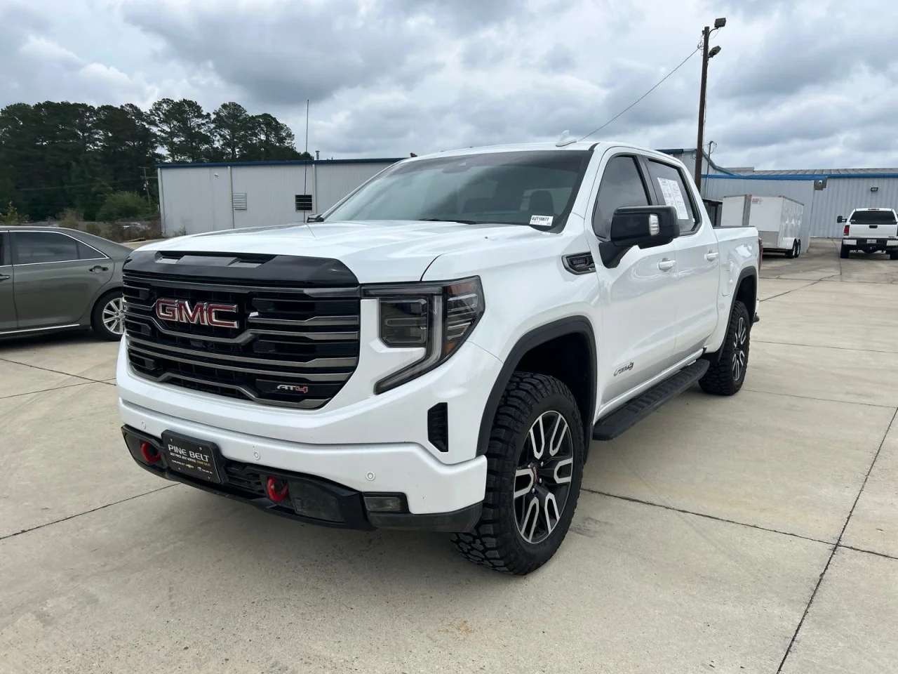 2025 GMC Sierra 4WD Crew Cab Short Box AT4's photo