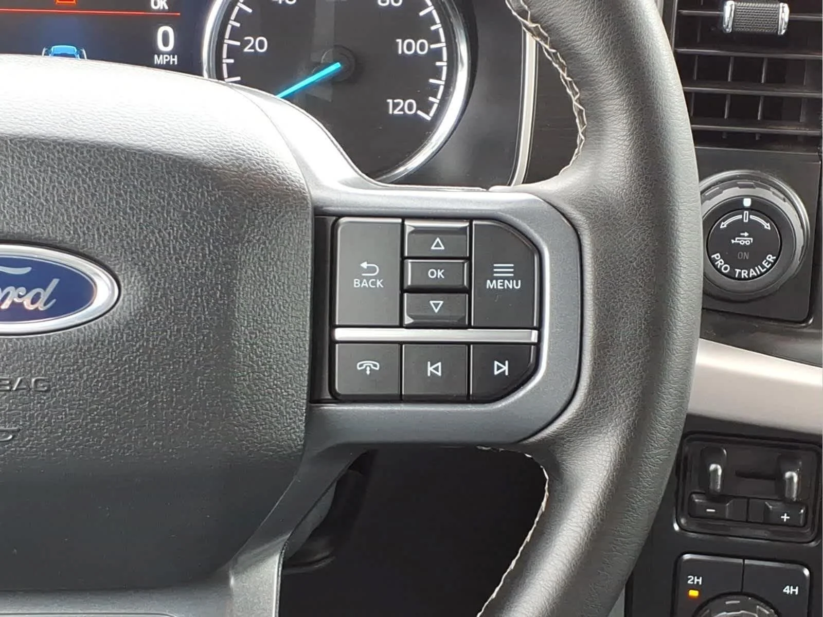 Used 2023 Area 51/Agate Black Ford XLT image 22