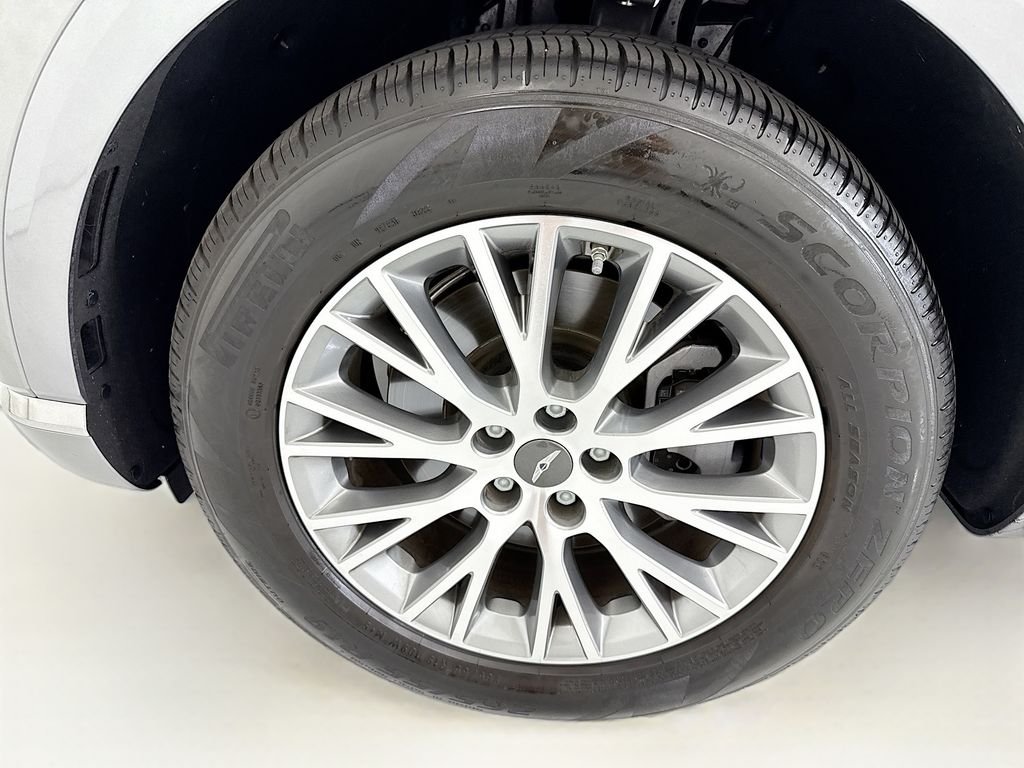Used 2024 Silver Genesis 2.5T image 29