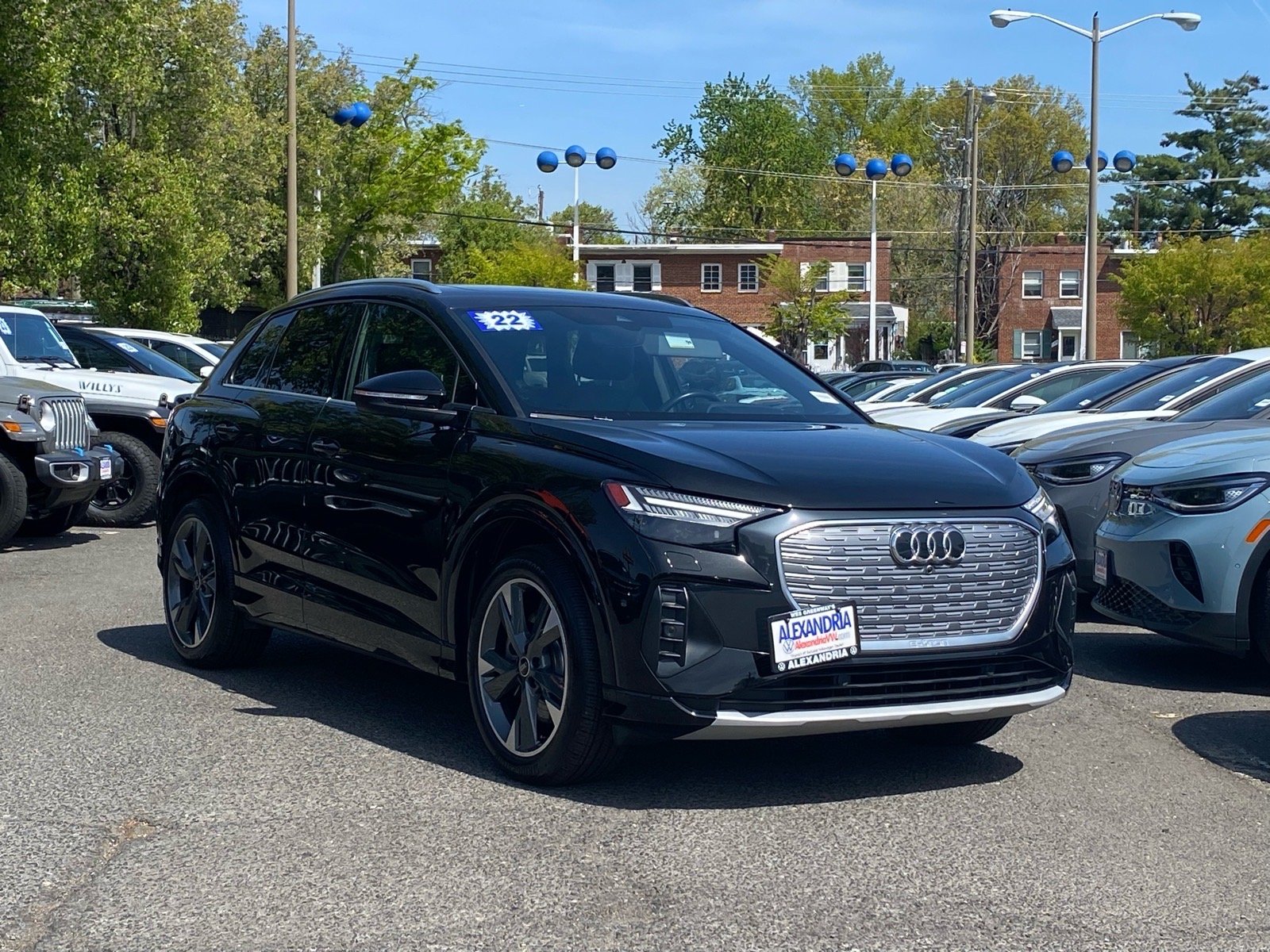 2022 Audi Q4 e-tron 50 Prestige quattro's photo