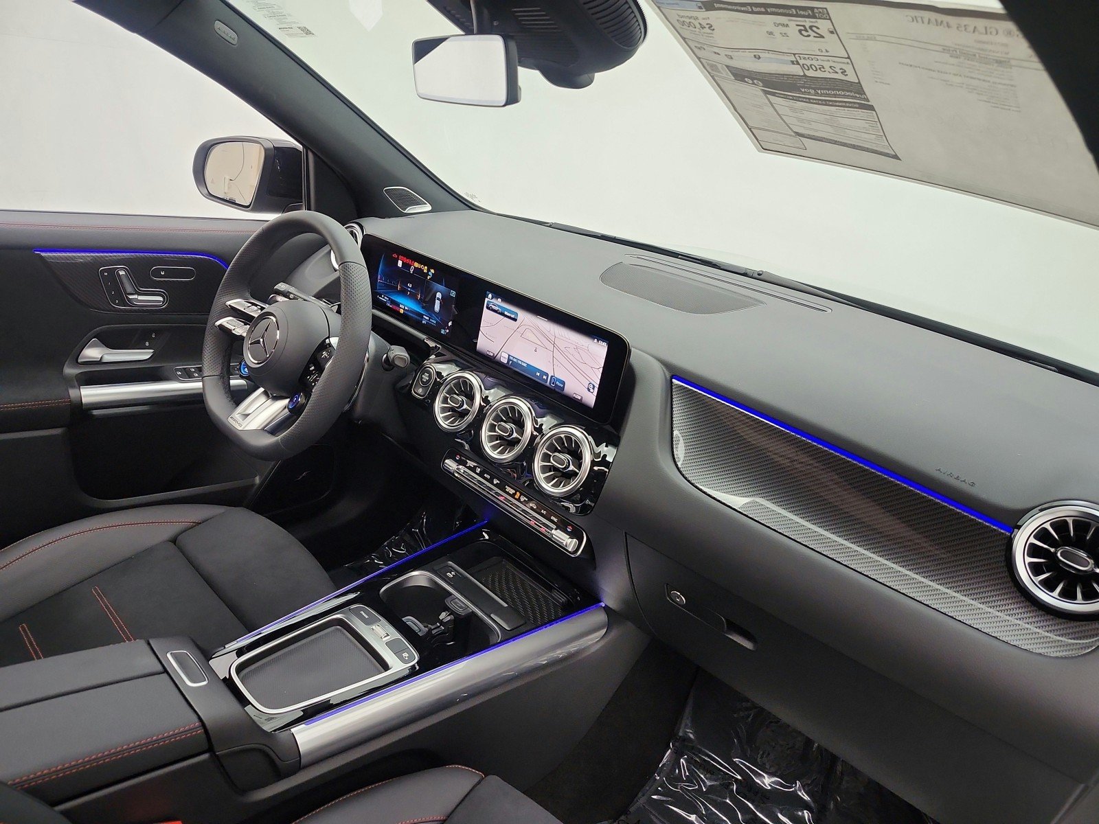 New 2026 MANUFAKTUR Alpine Grey Mercedes-Benz AMG® GLA 35 4MATIC SUV image 14