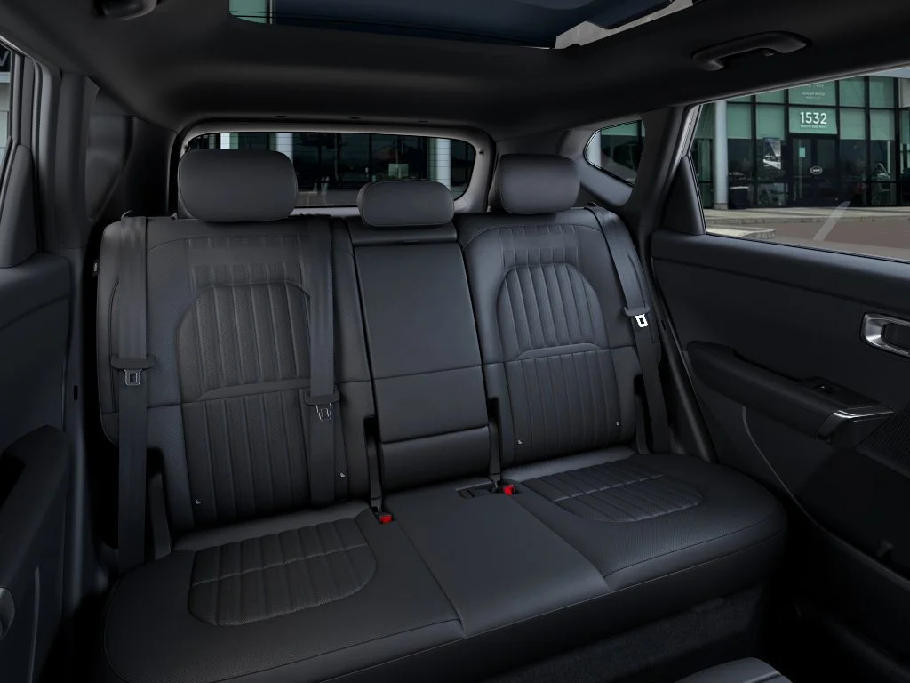 New 2027 Snow White Pearl Kia X-Line SX image 16