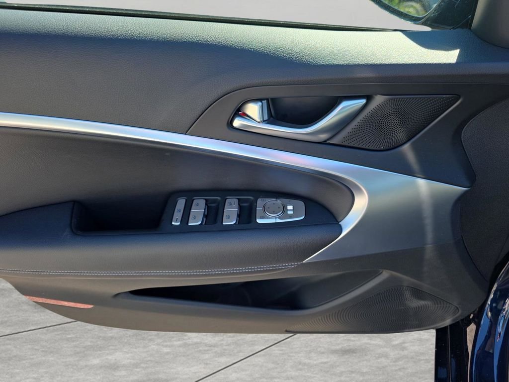 New 2026 Blue Genesis 2.5T image 15