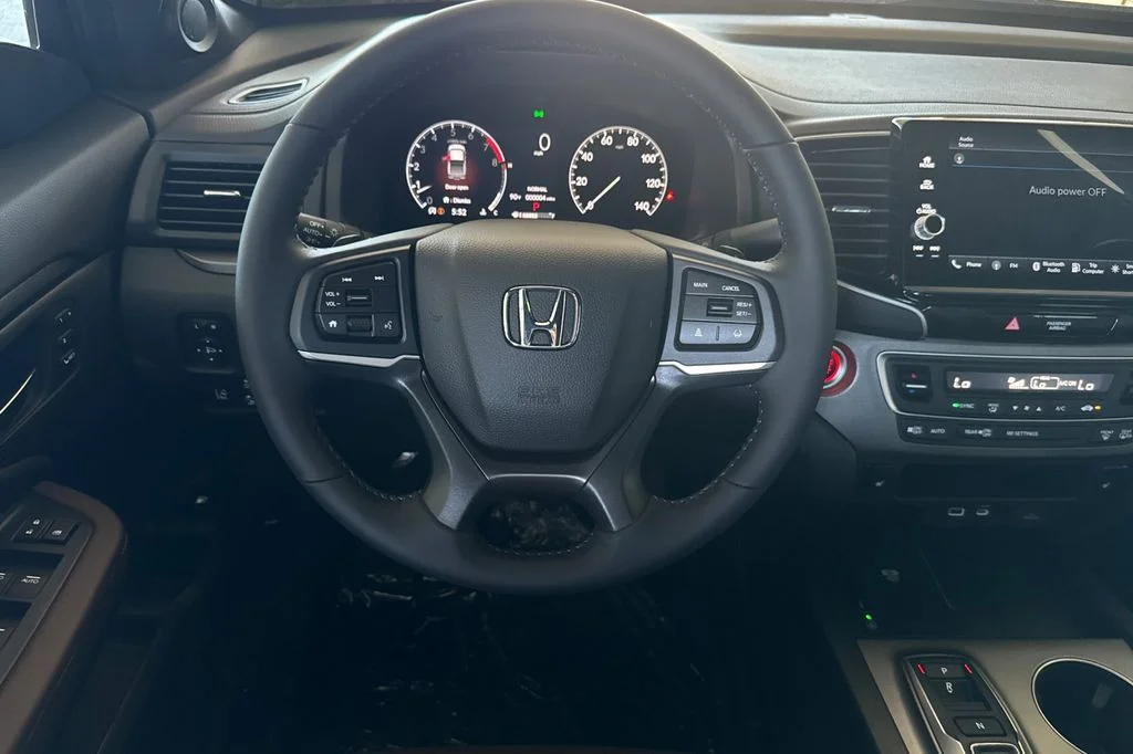 New 2026 Crystal Black Pearl Honda RTL image 16