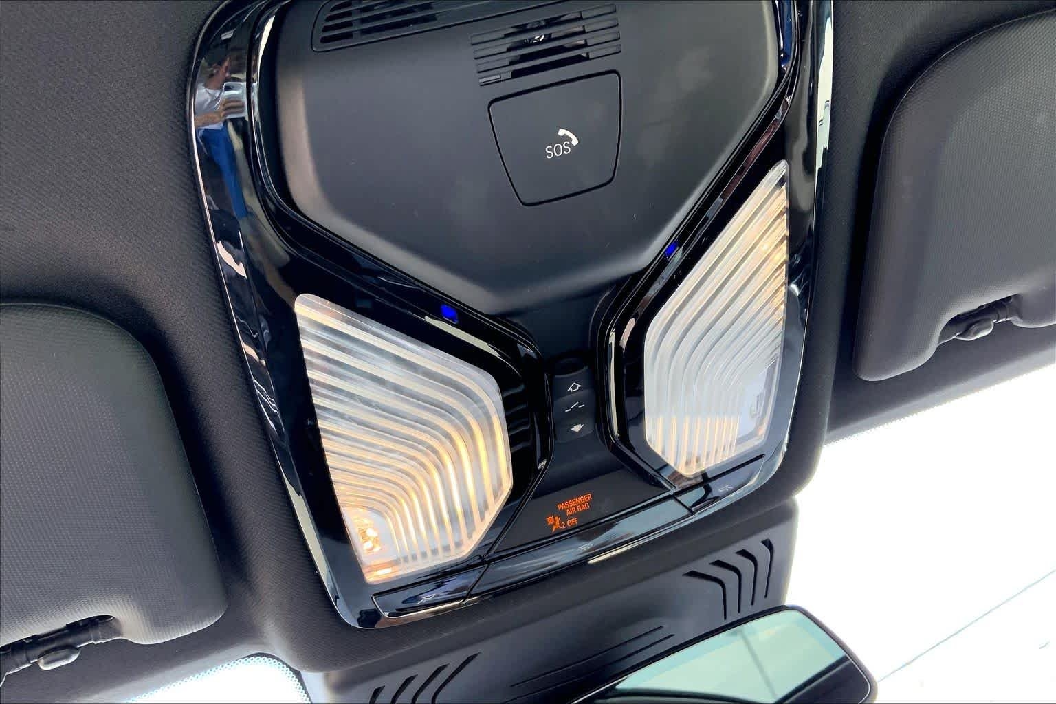 Used 2023 Jet Black BMW sDrive30i image 30