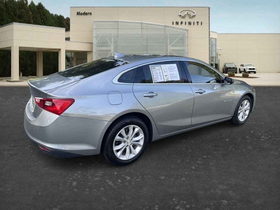 Used 2025 Sterling Gray Metallic Chevrolet LT image 5