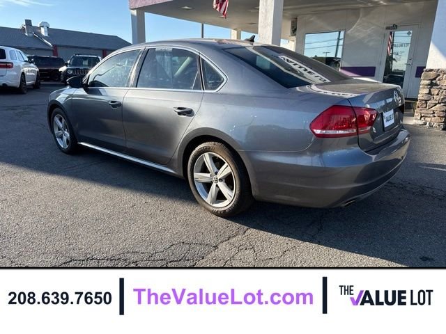 Used 2012 Gray Volkswagen 2.5 SE image 6