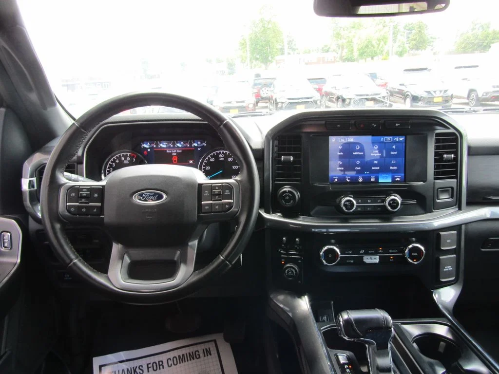 Used 2023 White Ford XLT image 5