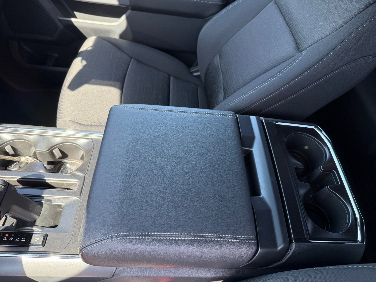2025 Ford F-150 XLT - Photo 14