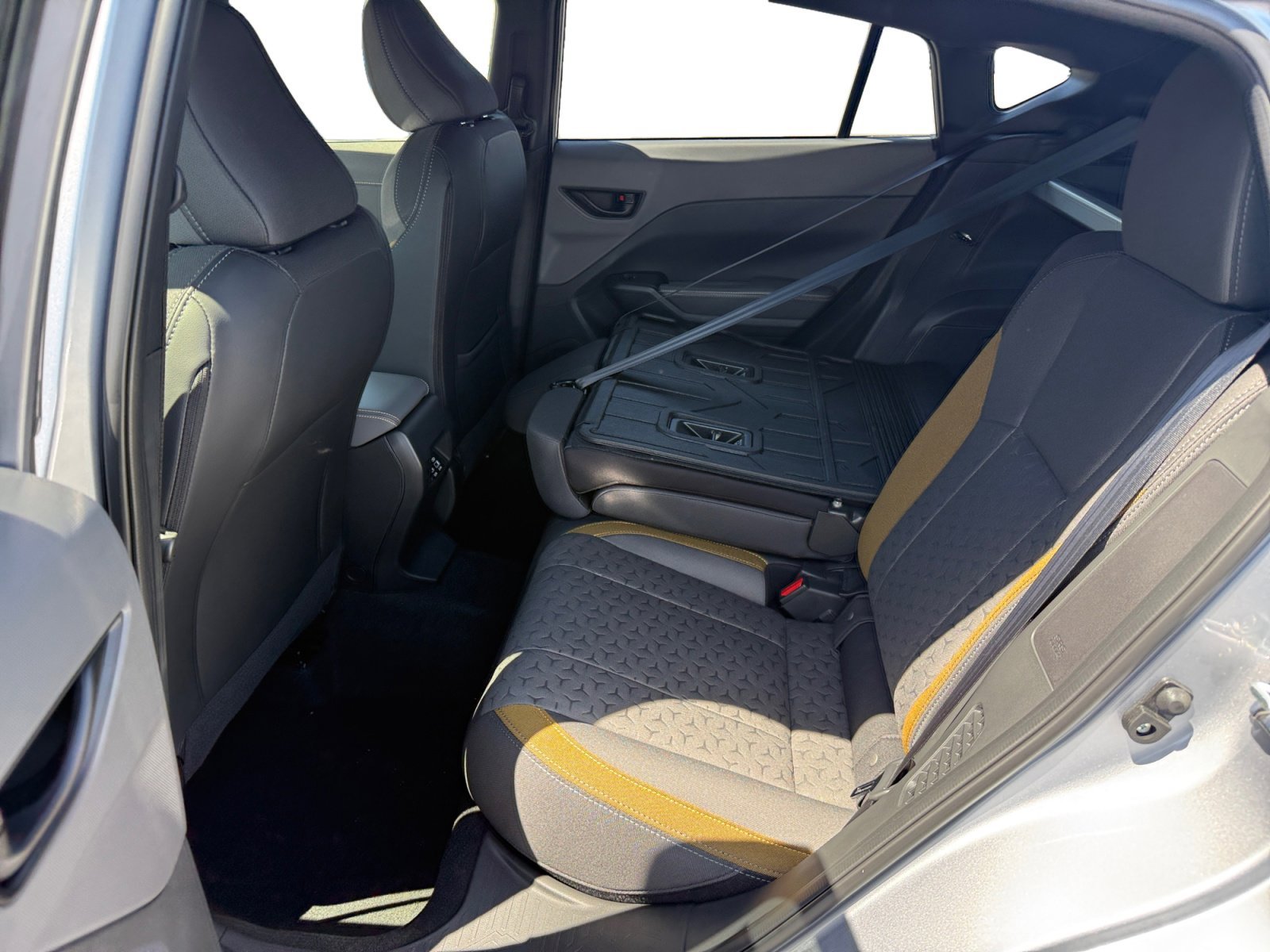 New 2026 Ice Silver Metallic Subaru Sport Hybrid image 16