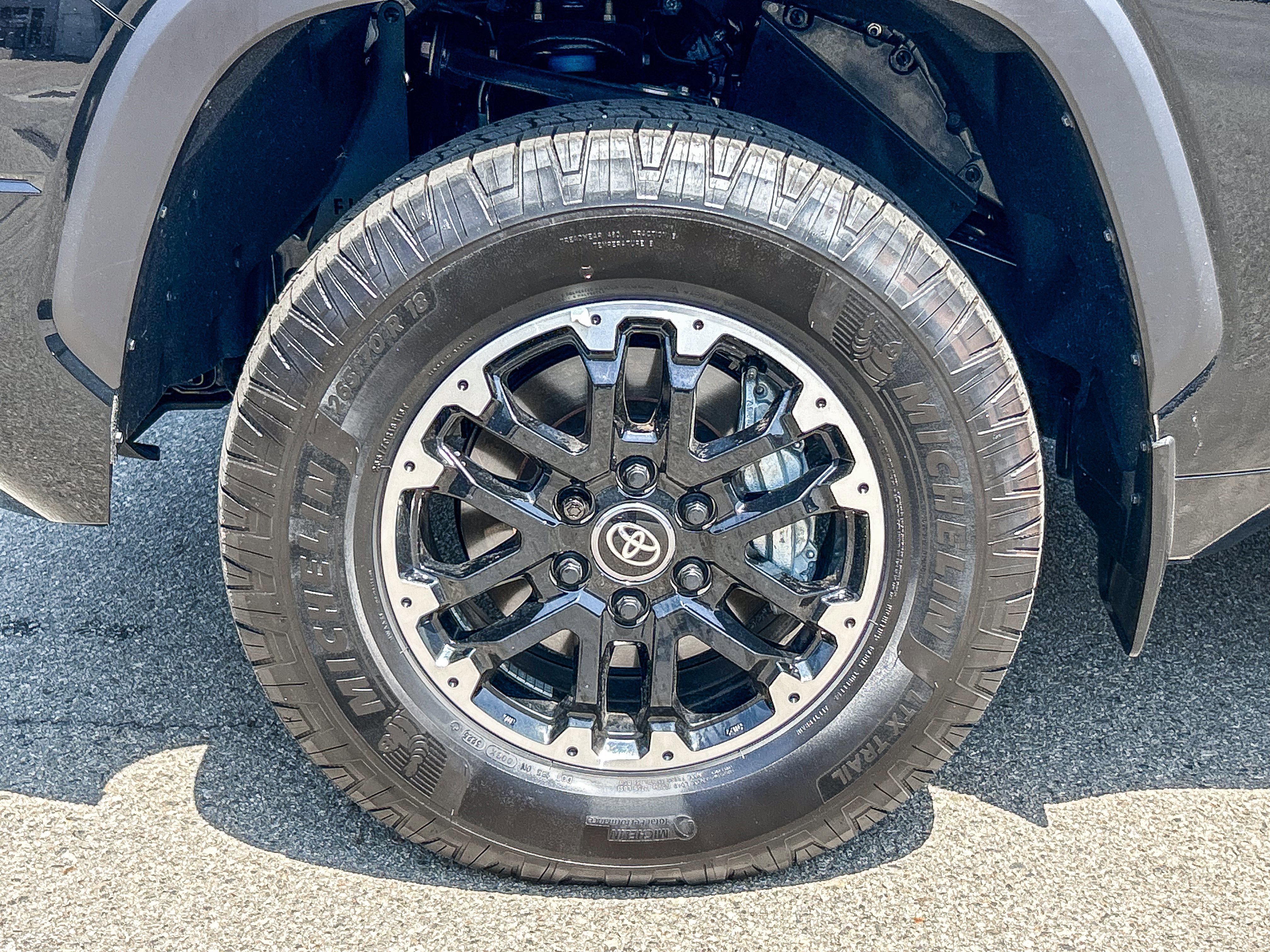 2026 Toyota Tundra SR5 - Photo 10