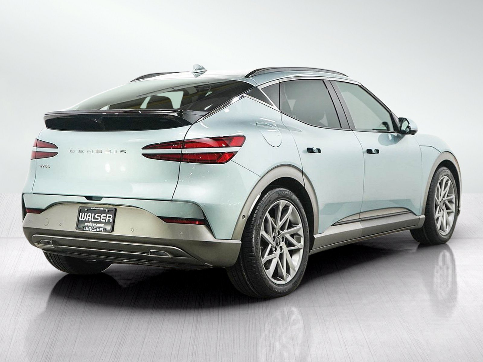Used 2023 Hanauma Mint Genesis Advanced AWD image 5