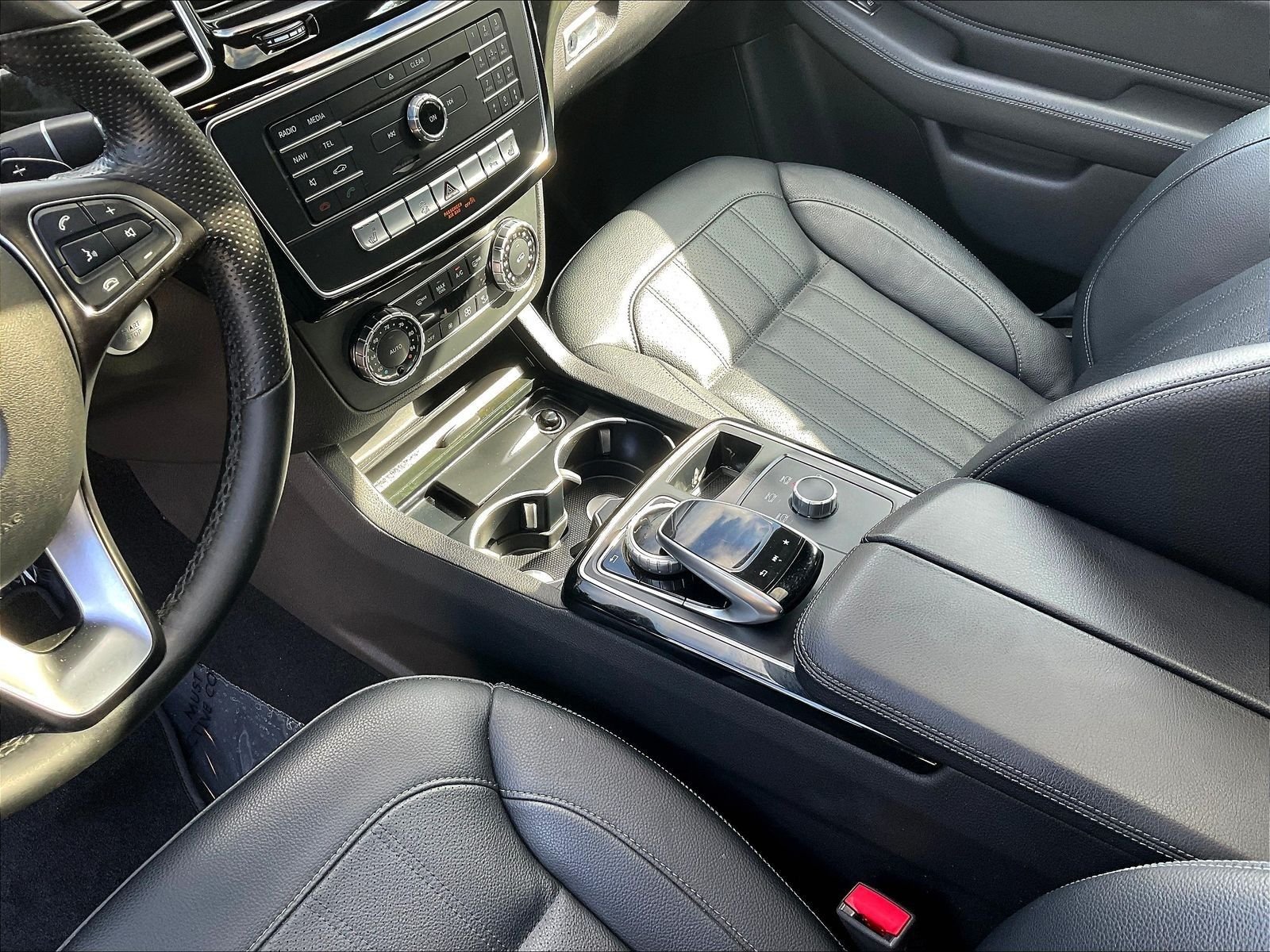 Used 2018  Mercedes-Benz GLE 350 image 20