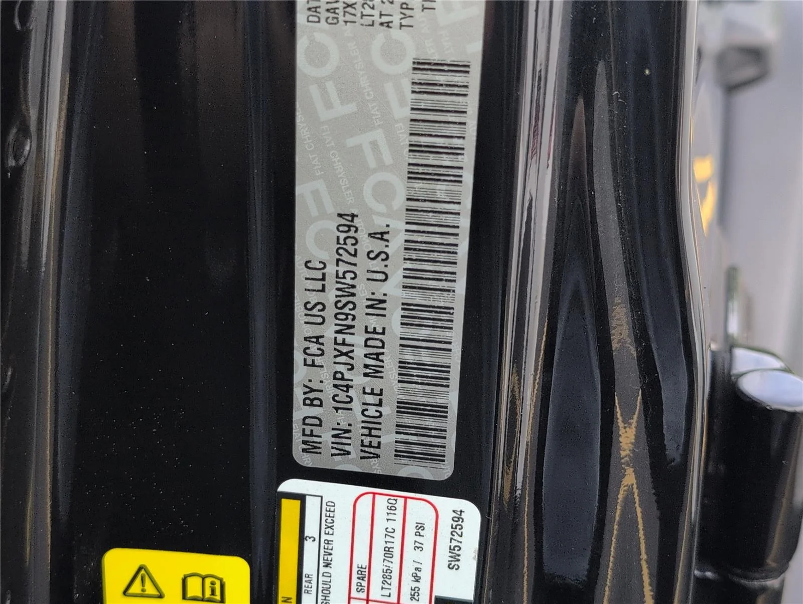 Used 2025 Black Clearcoat Jeep Rubicon image 11