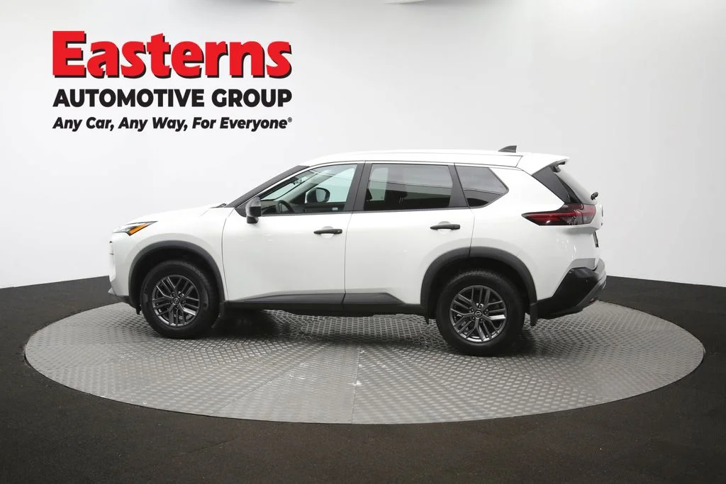Used 2023 White Nissan S image 56