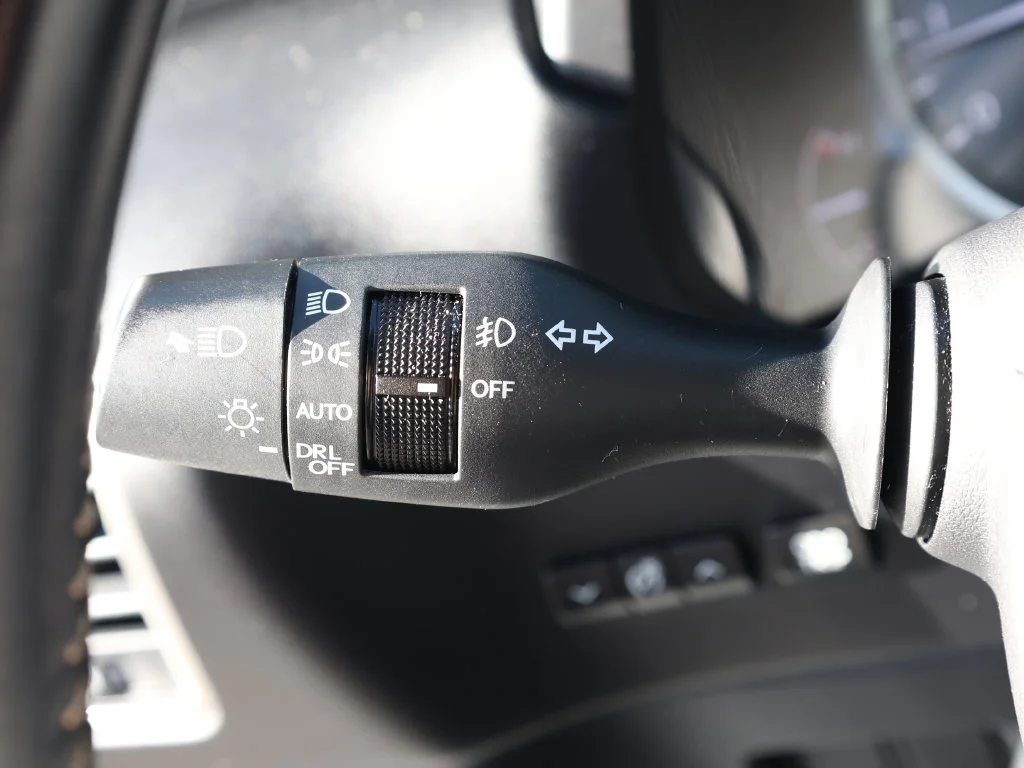 Used 2020 White Lexus 300 Base image 39