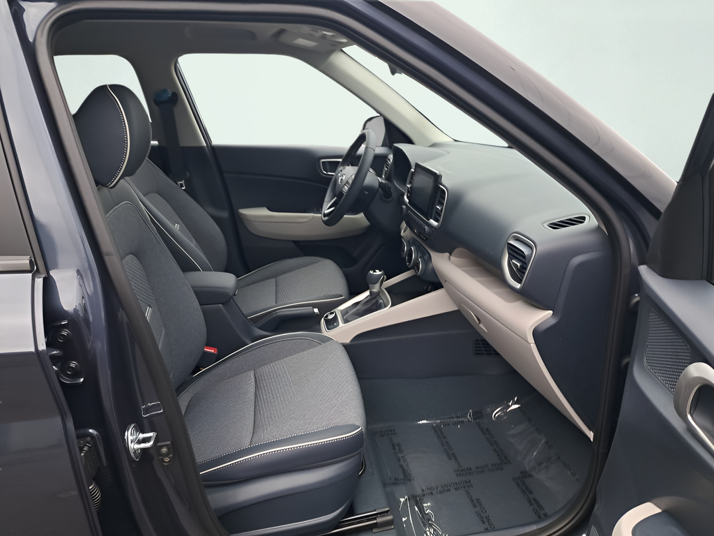 New 2026 White Hyundai SEL image 18