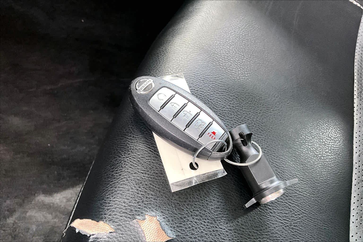 Used 2020 Gun Metallic Nissan SV image 14