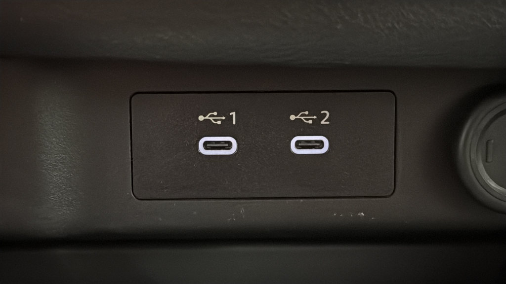 Used 2025 Deep Ocean Blue Pearl Nissan SV image 27