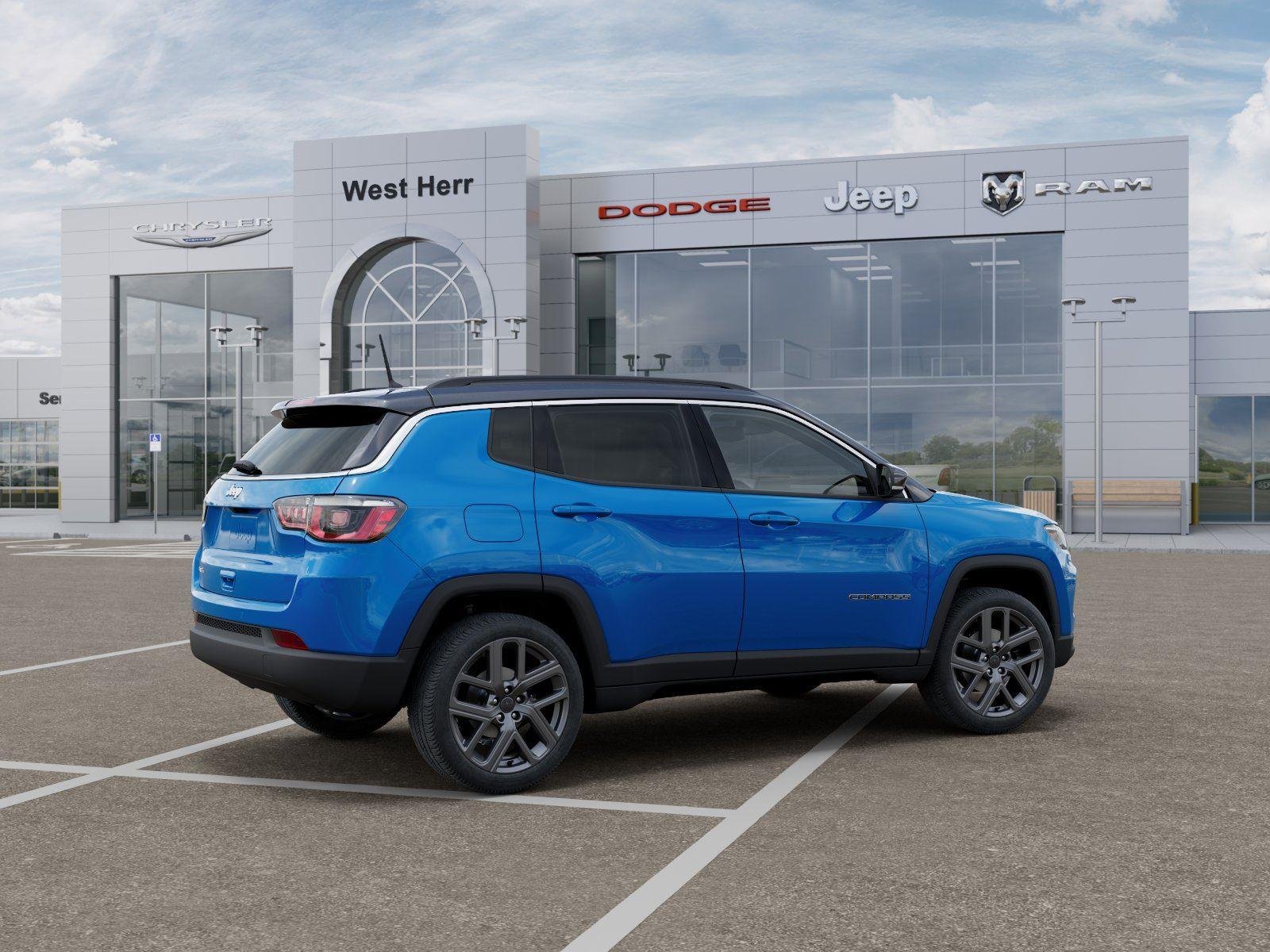 New 2026 Hydro Blue Pearl-Coat Exterior Paint Jeep COMPASS LIMITED ALTITUDE 4X4 image 4