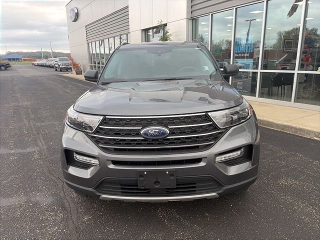 Used 2022 Gray Metallic Ford XLT image 3