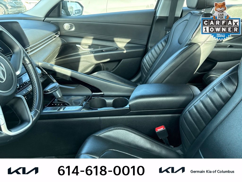 Used 2024 Black Hyundai Limited image 9