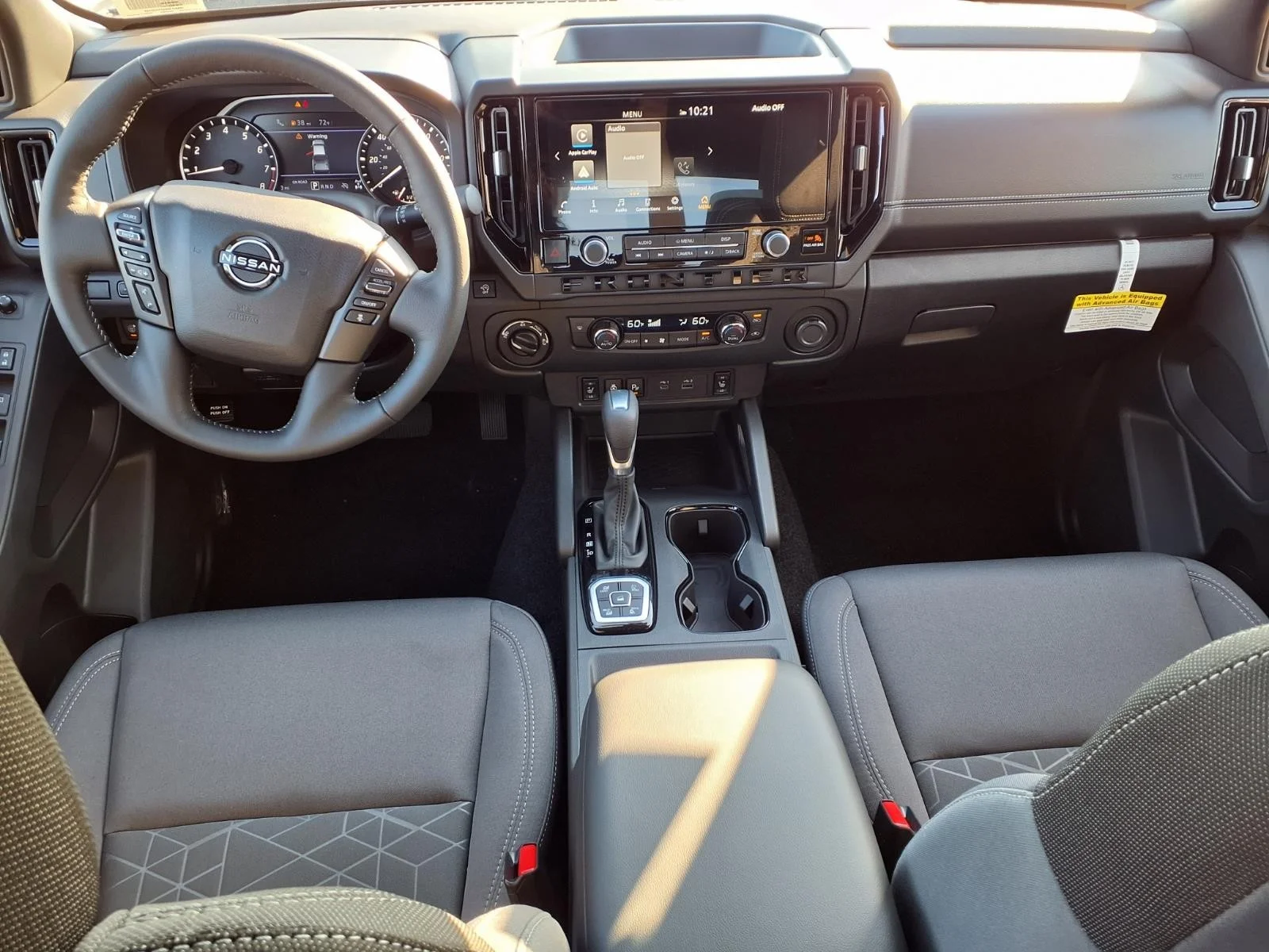 2026 Nissan Frontier Crew Cab SV - 11