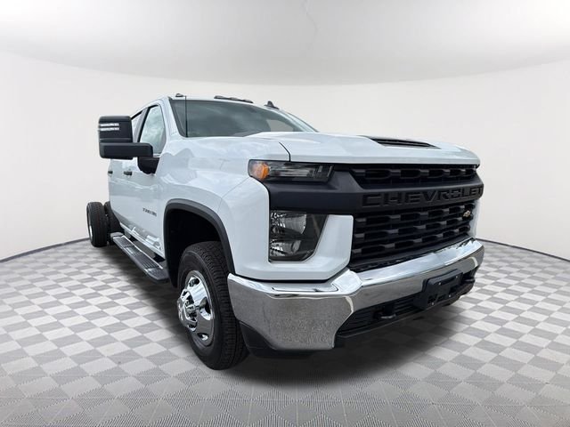 Used 2023 White Chevrolet Work Truck image 3