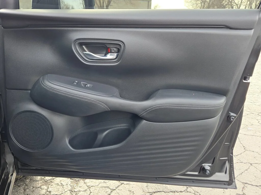 Used 2024  Honda EX-L image 8