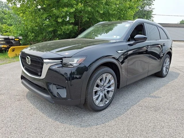 New 2026 Black Mazda 3.3 Turbo Preferred image 2