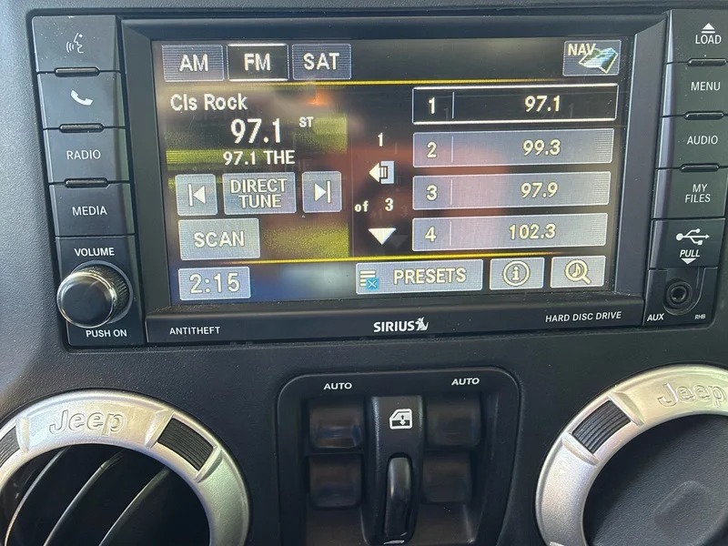 Used 2017 Granite Crystal M Jeep Rubicon Hard Rock image 10