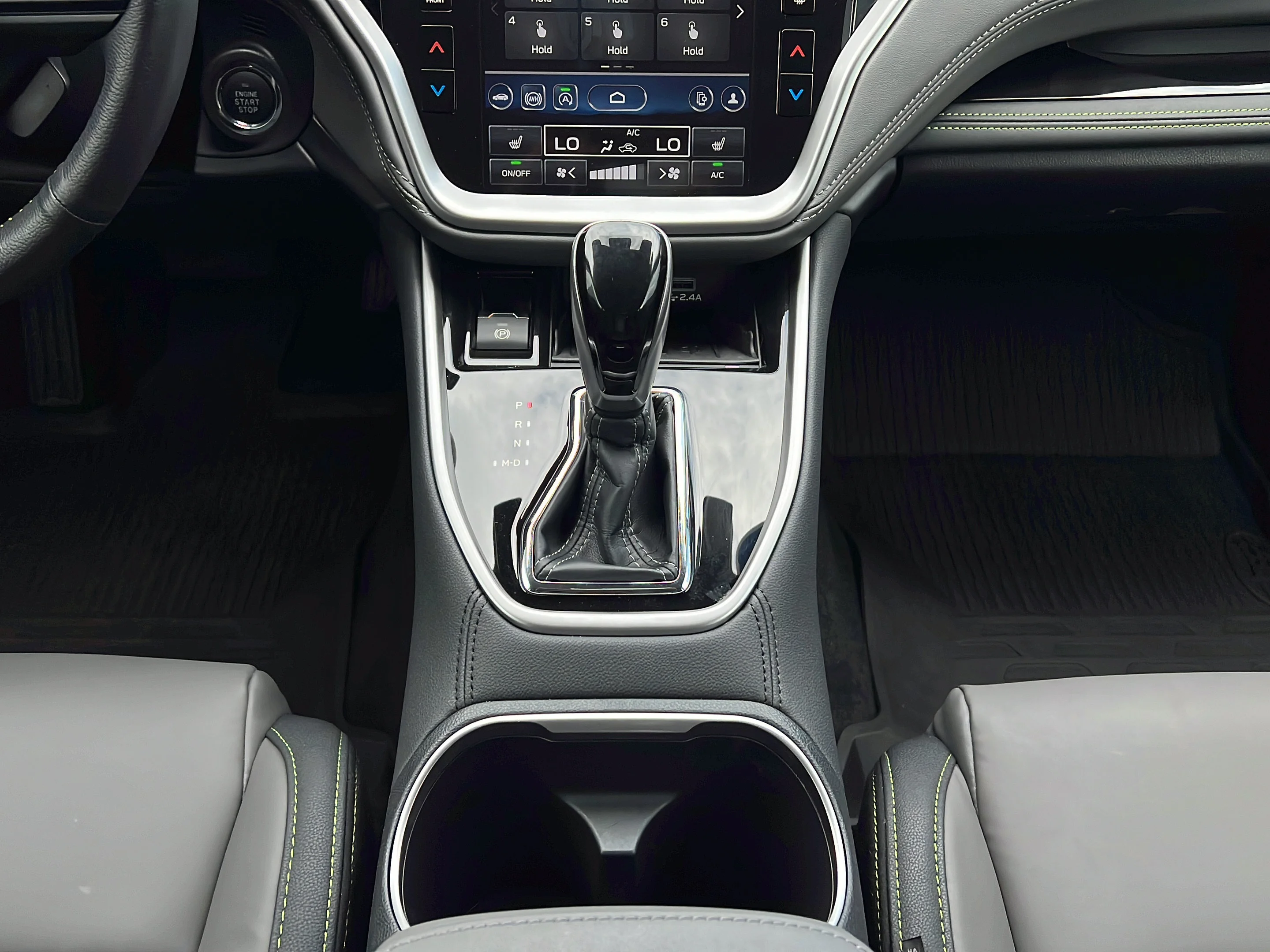 Used 2025 Ice Silver Metallic Subaru Onyx Edition image 15