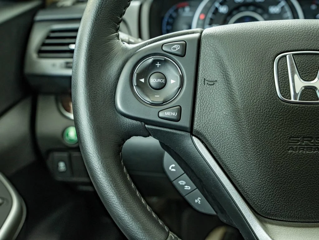 Used 2015 Gray Honda EX-L image 20
