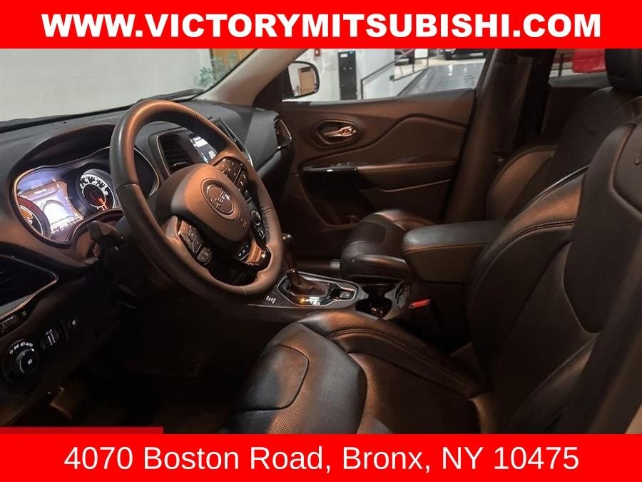 2023 Jeep Cherokee Altitude Lux - Photo 26
