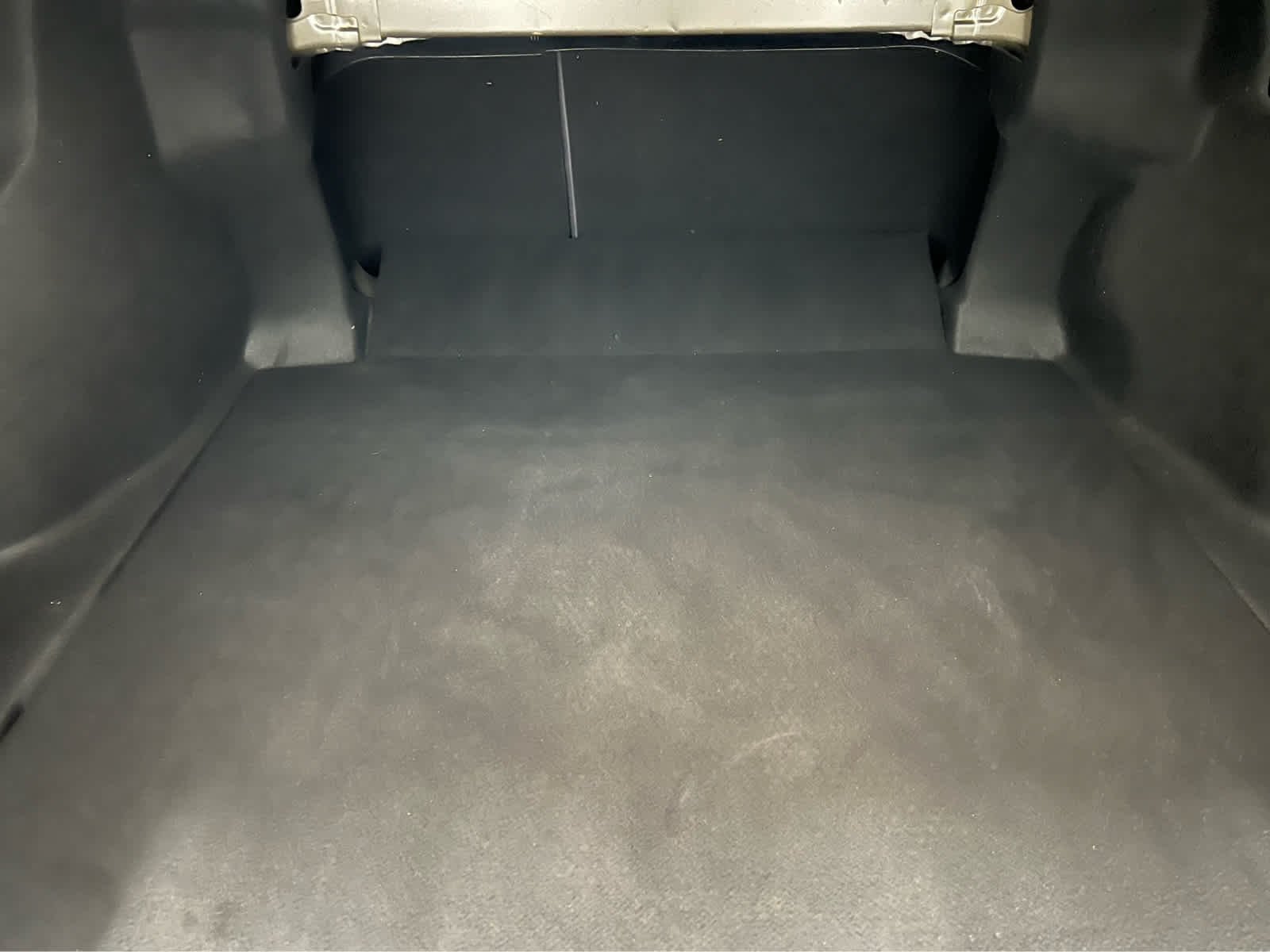 Used 2020 Predawn Gray Mica Toyota LE image 24