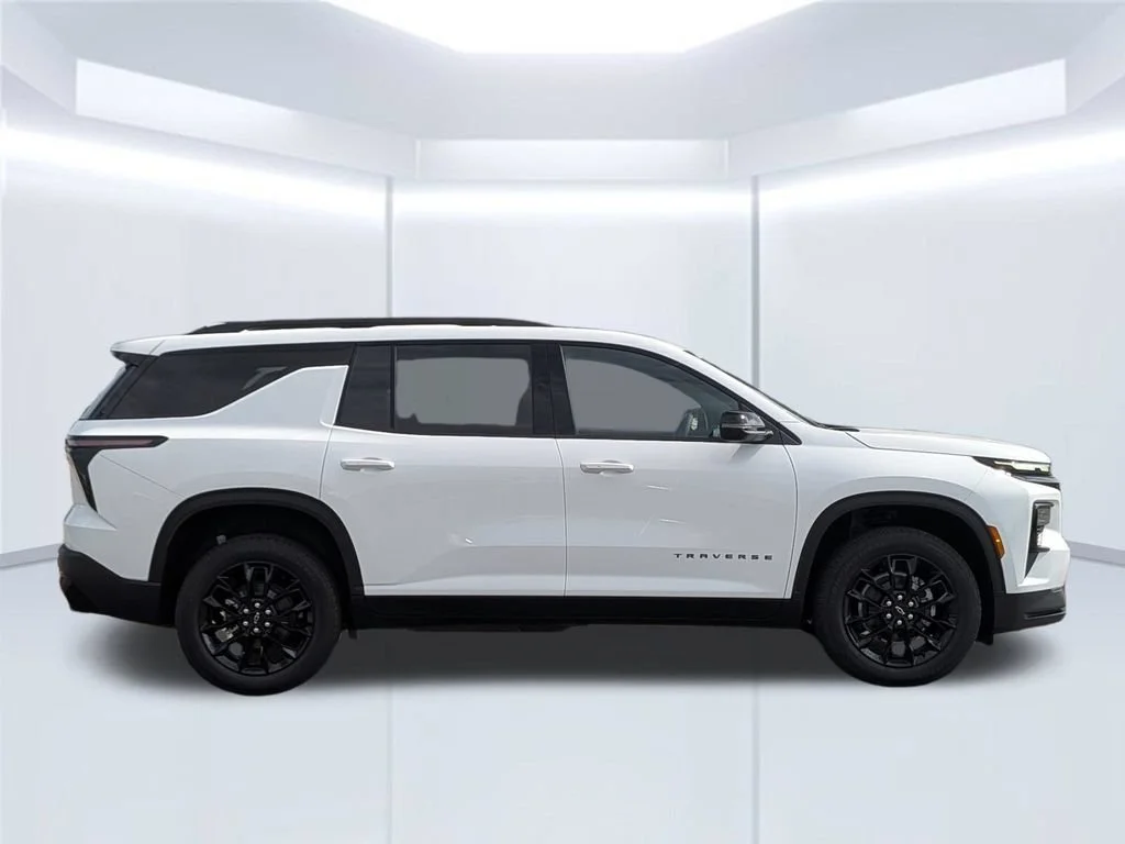 New 2026 Summit White Chevrolet LT image 7