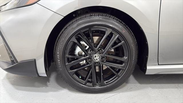 Certified Used 2026 PRECIOUS METAL Toyota SE image 24