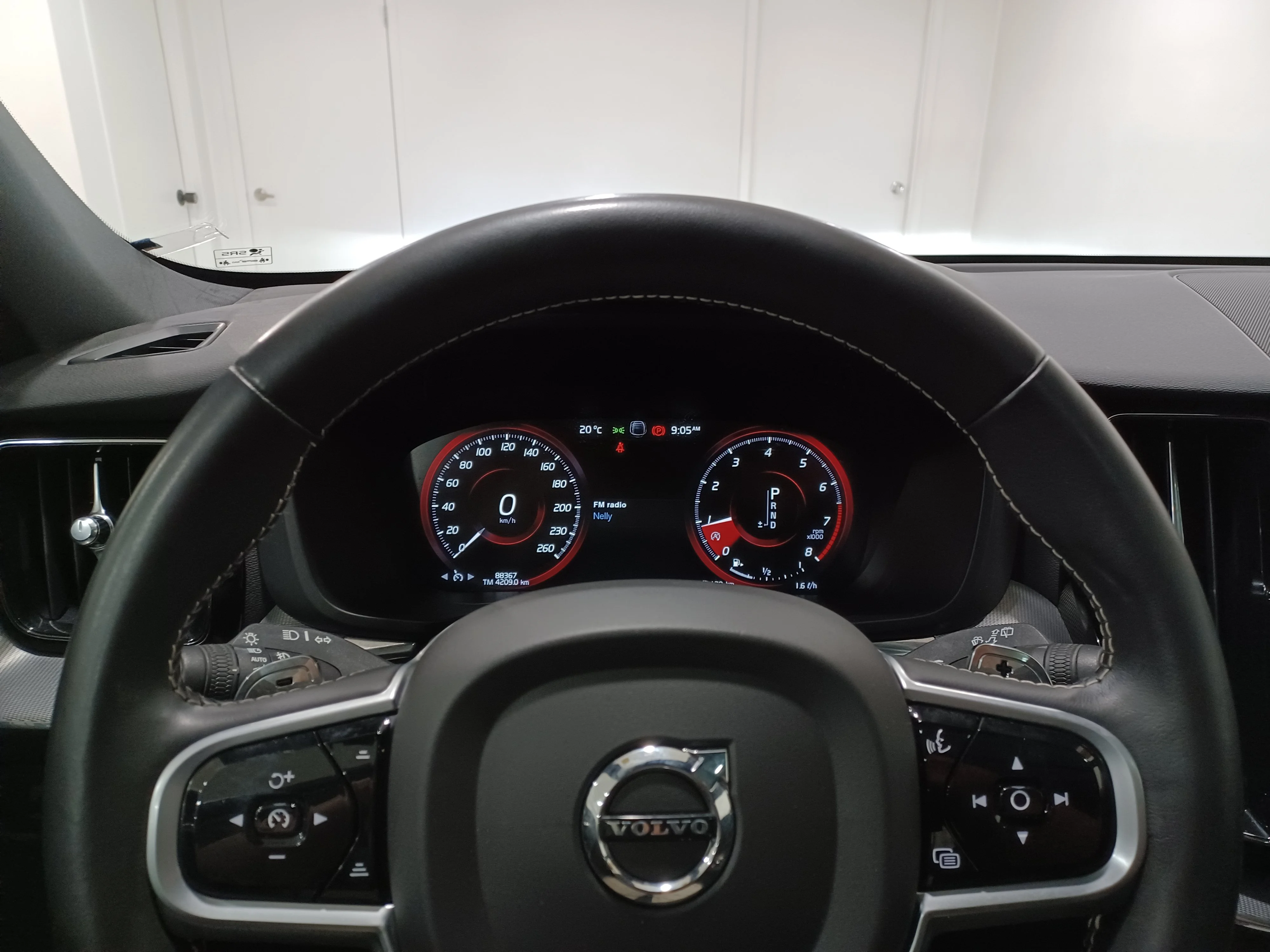 Certified Used 2020 Silver Volvo T6 R-Design AWD*Adaptive Cruise | Nav | Pano Roof | Htd Leather | Lane Keep Assist | Park Assist image 15