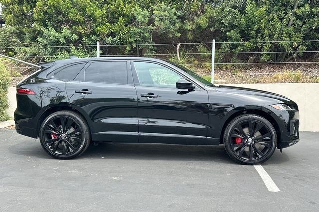 New 2026 Black Jaguar P400 R-Dynamic S image 6