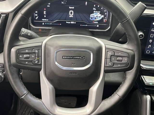 Used 2025 Summit White GMC Denali image 17