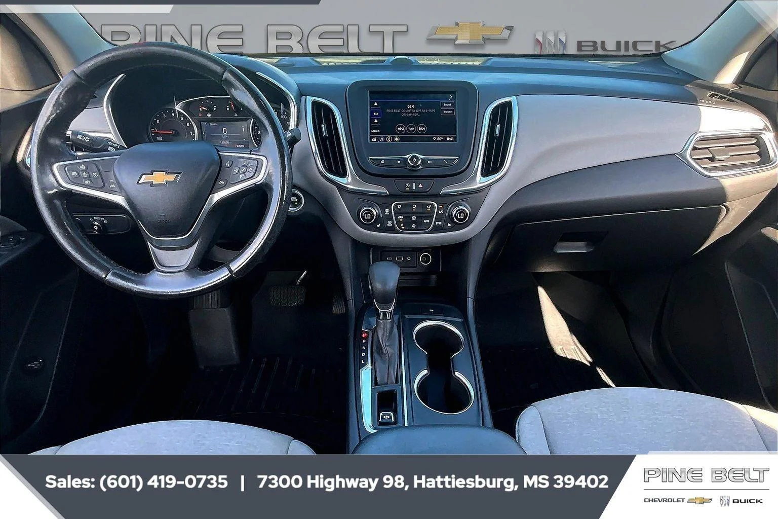 Used 2022 Summit White Chevrolet LT image 13