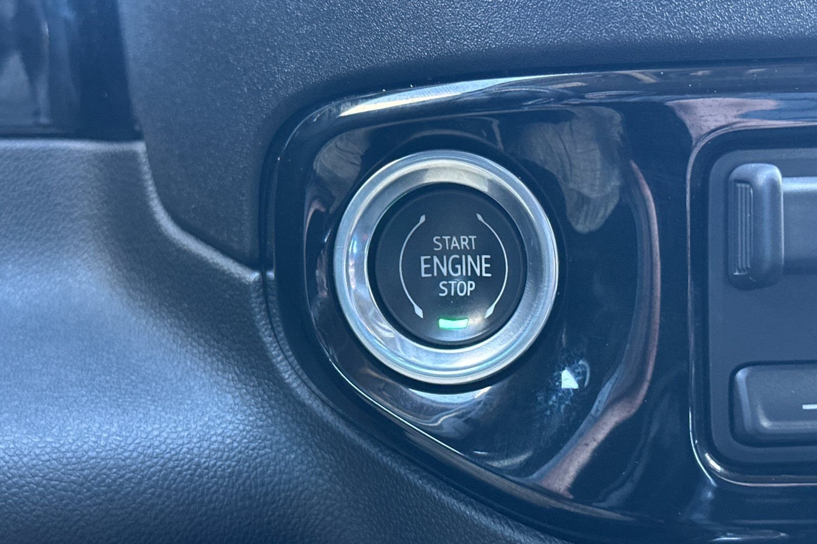 2024 Chevrolet Silverado 1500 RST - Photo 21