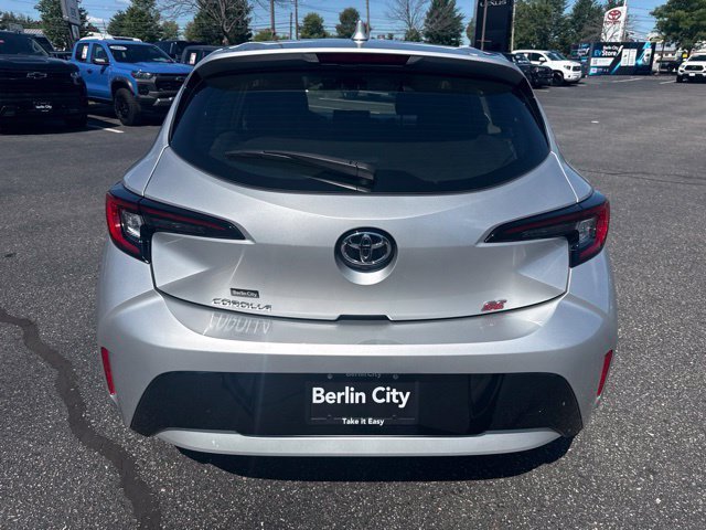 Used 2025 Classic Silver Metallic Toyota SE image 7