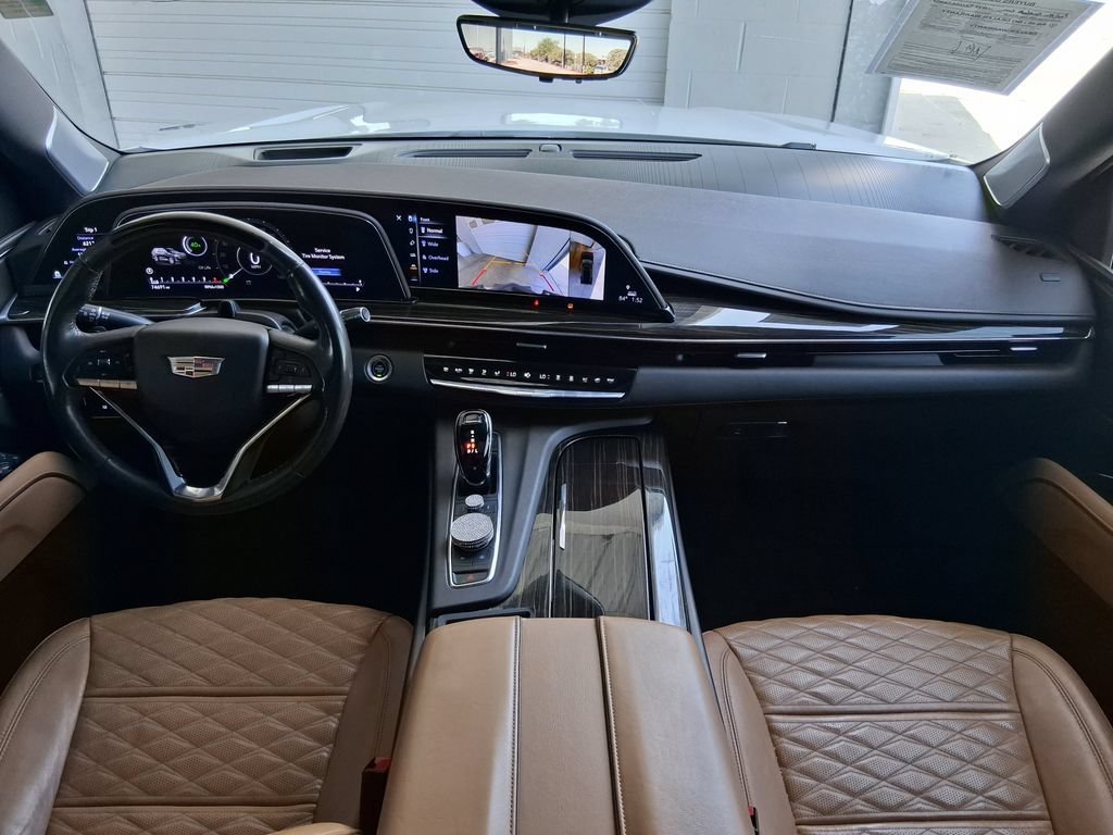 Used 2022 CRYSTAL WHITE TRICOAT Cadillac Premium Luxury image 10