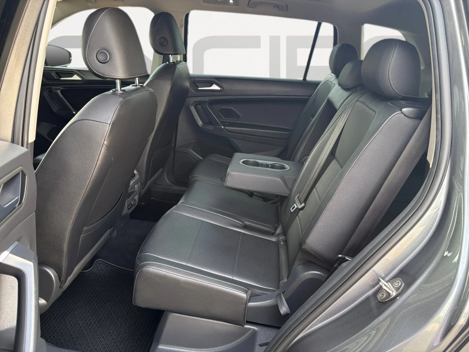 Used 2020 Platinum Gray Metallic Volkswagen 2.0T SE image 21