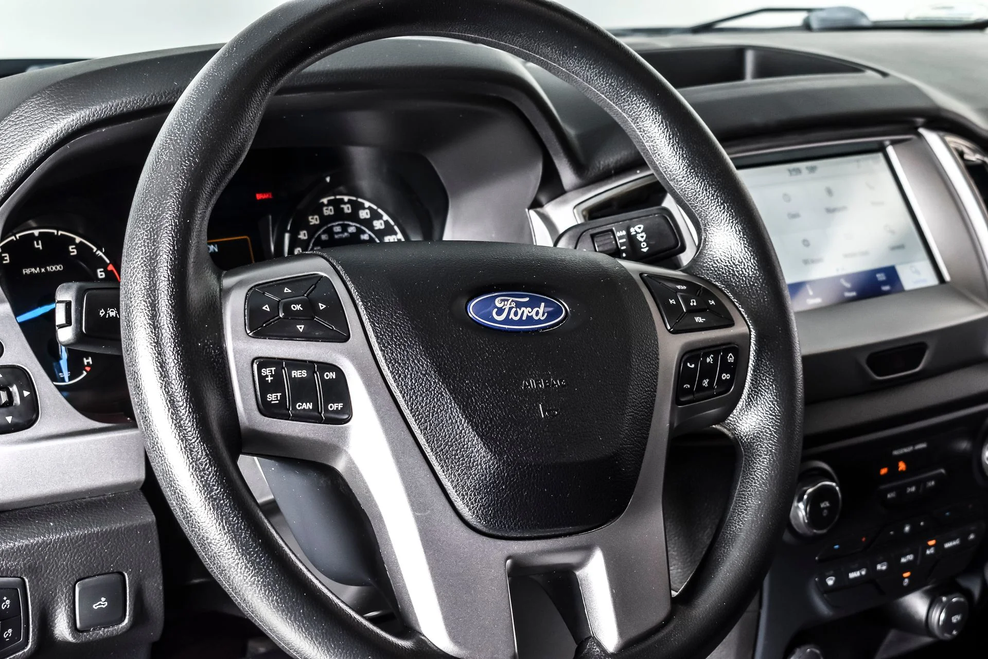 Used 2020 Magnetic Ford XLT image 17